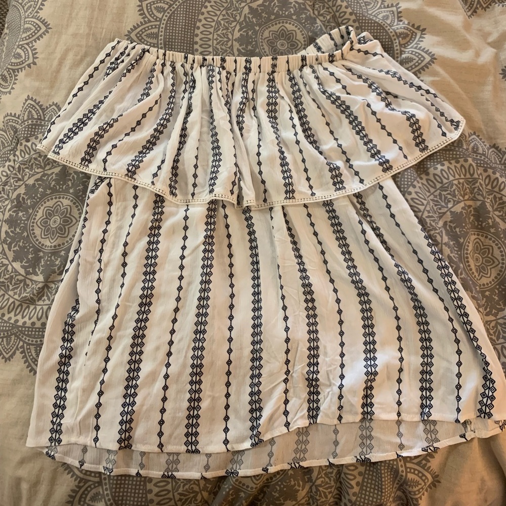 Off the shoulder white and navy top